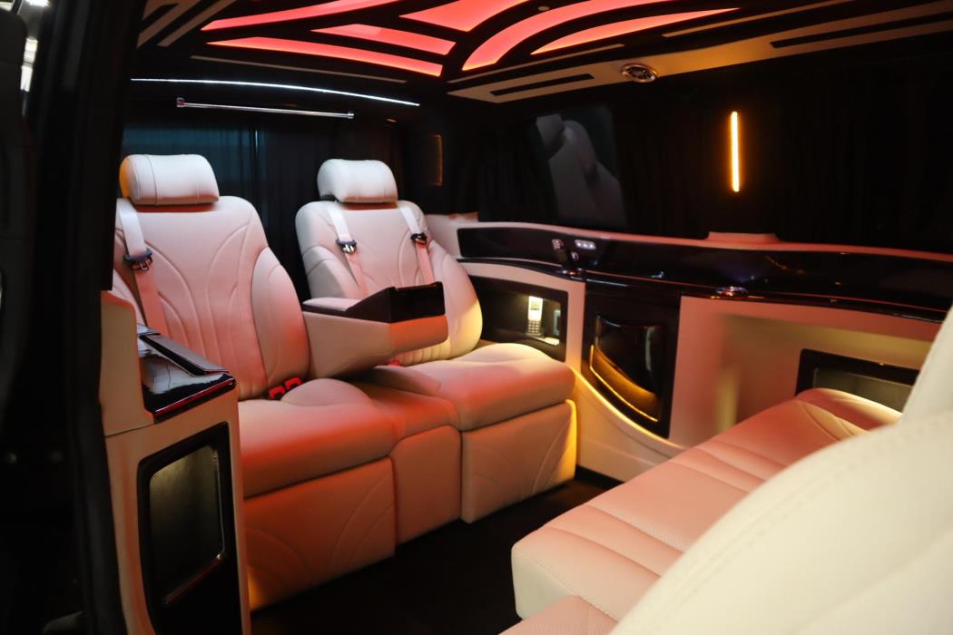 MERCEDES-BENZ V 2016