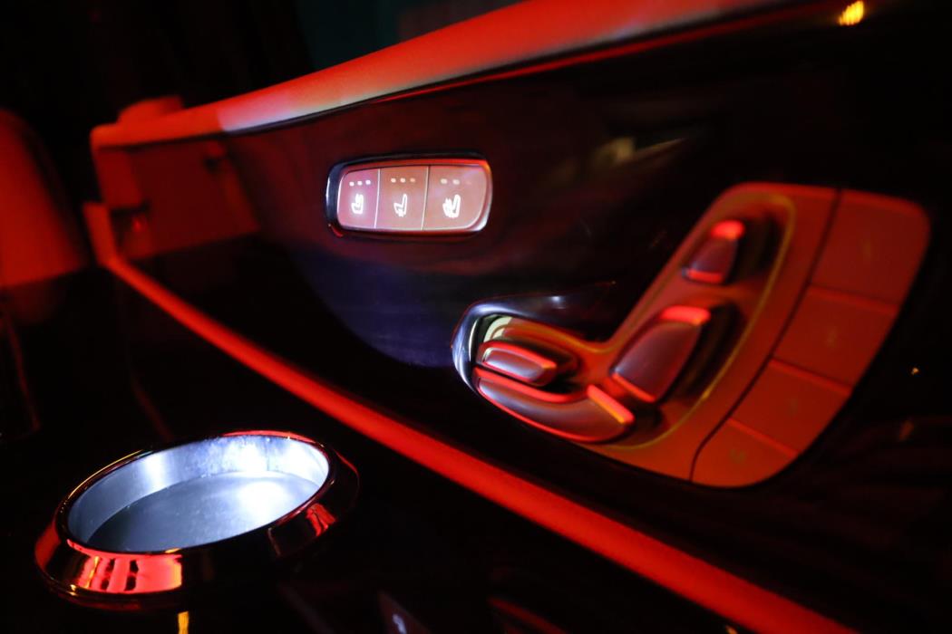 MERCEDES-BENZ V 2016