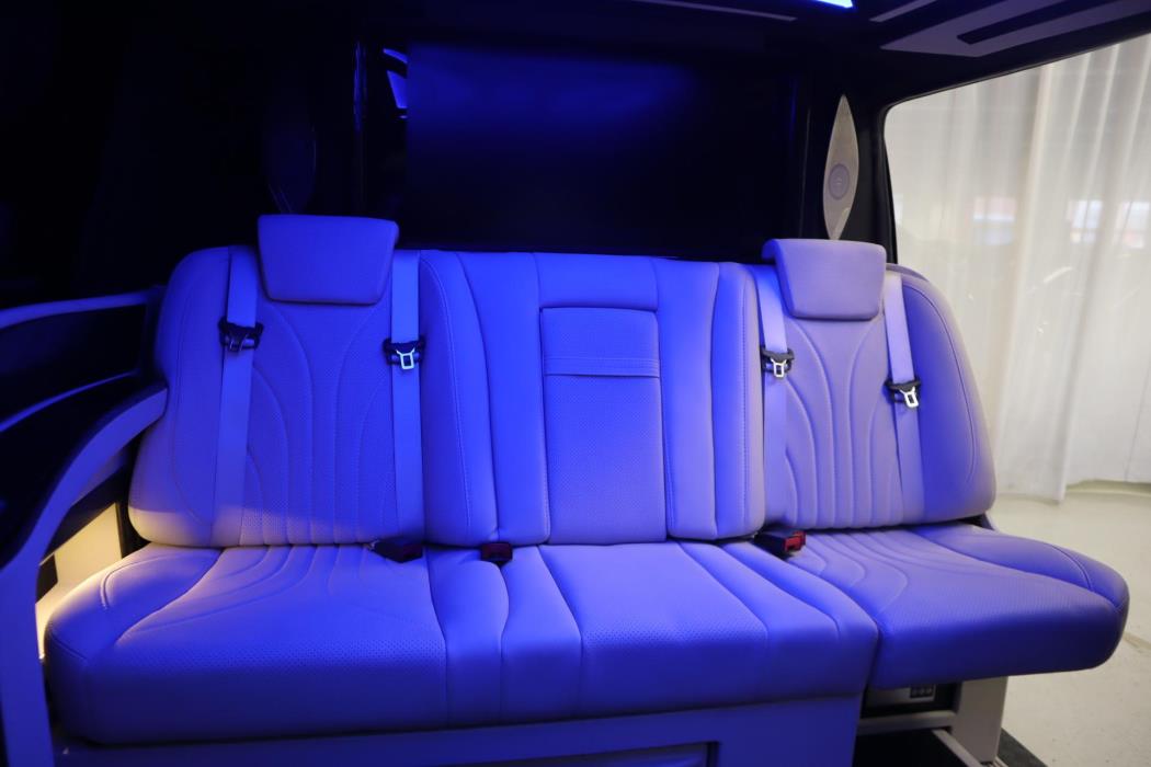 MERCEDES-BENZ V 2016