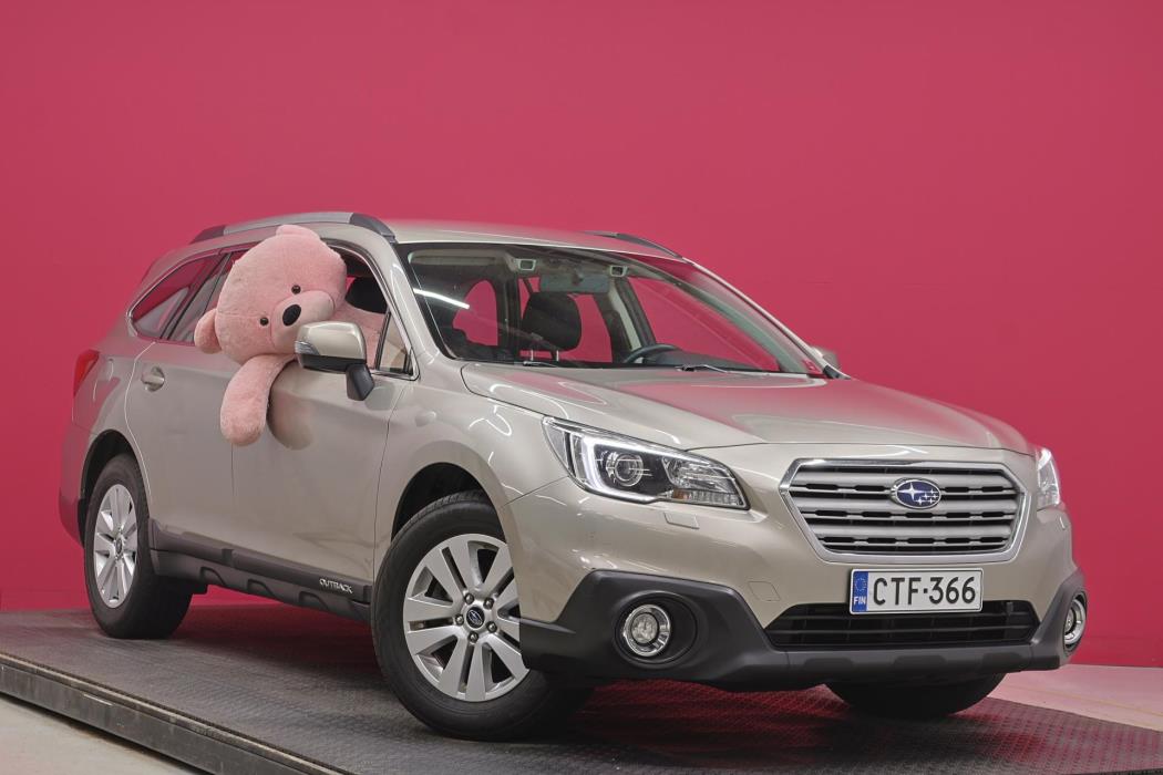 SUBARU Outback 2015