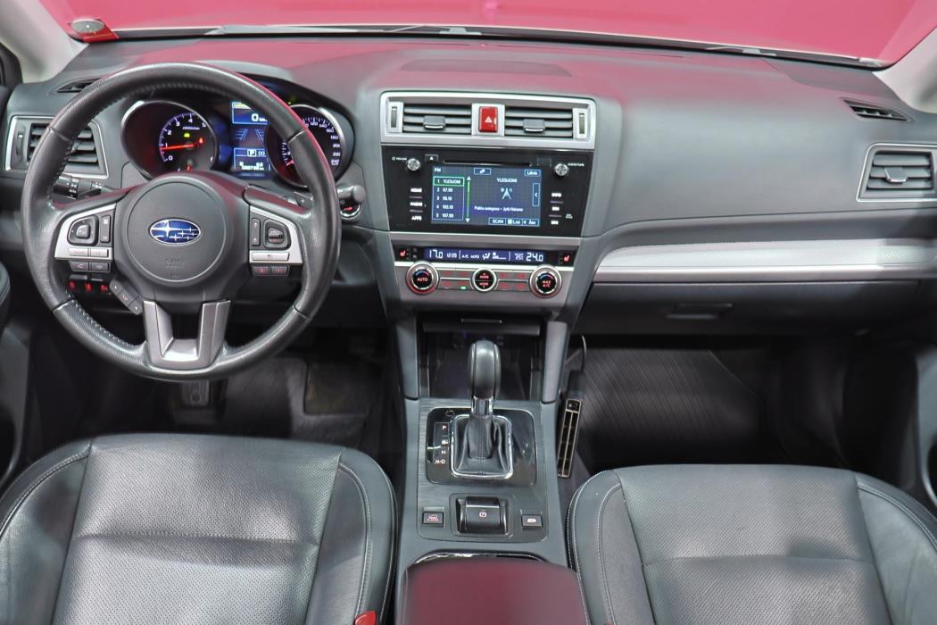 SUBARU Outback 2015