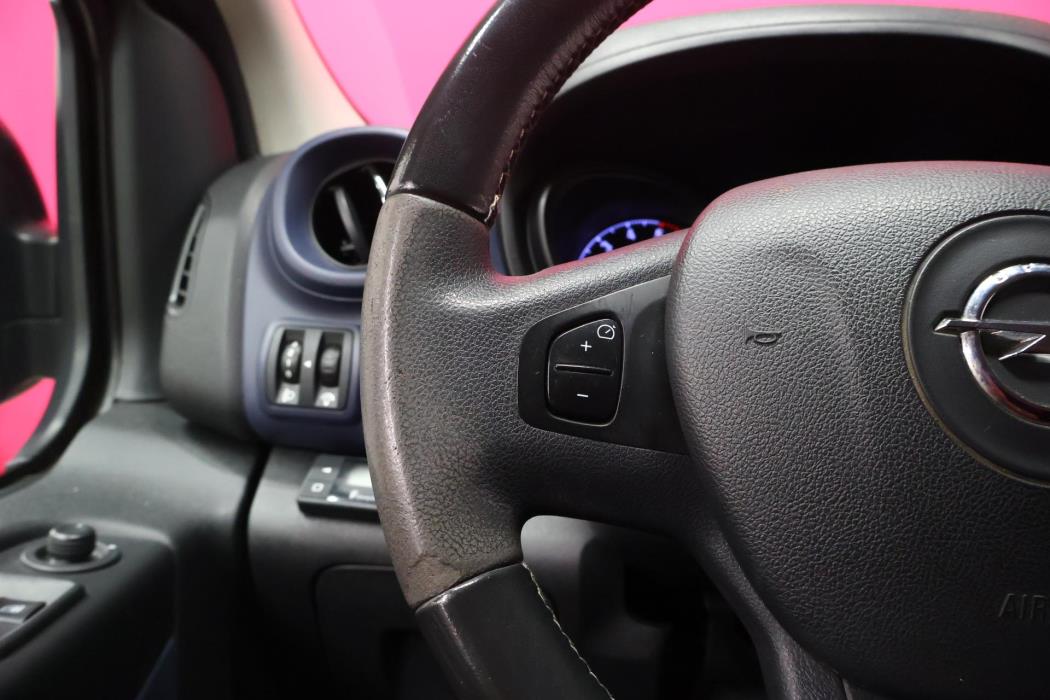 OPEL Vivaro 2015