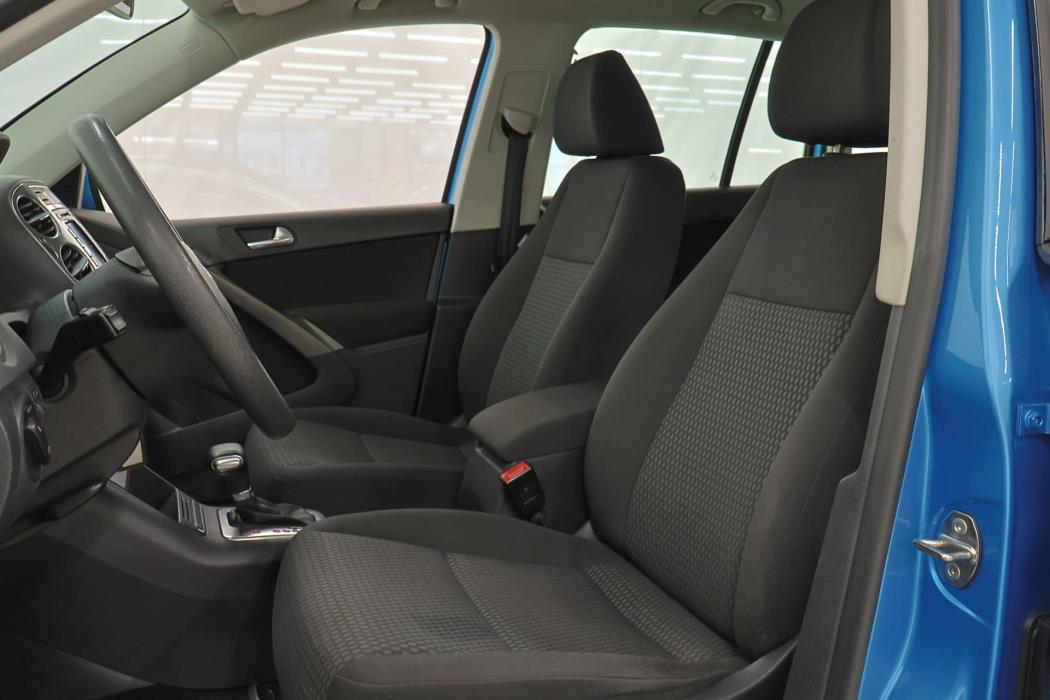 VOLKSWAGEN Tiguan 2008