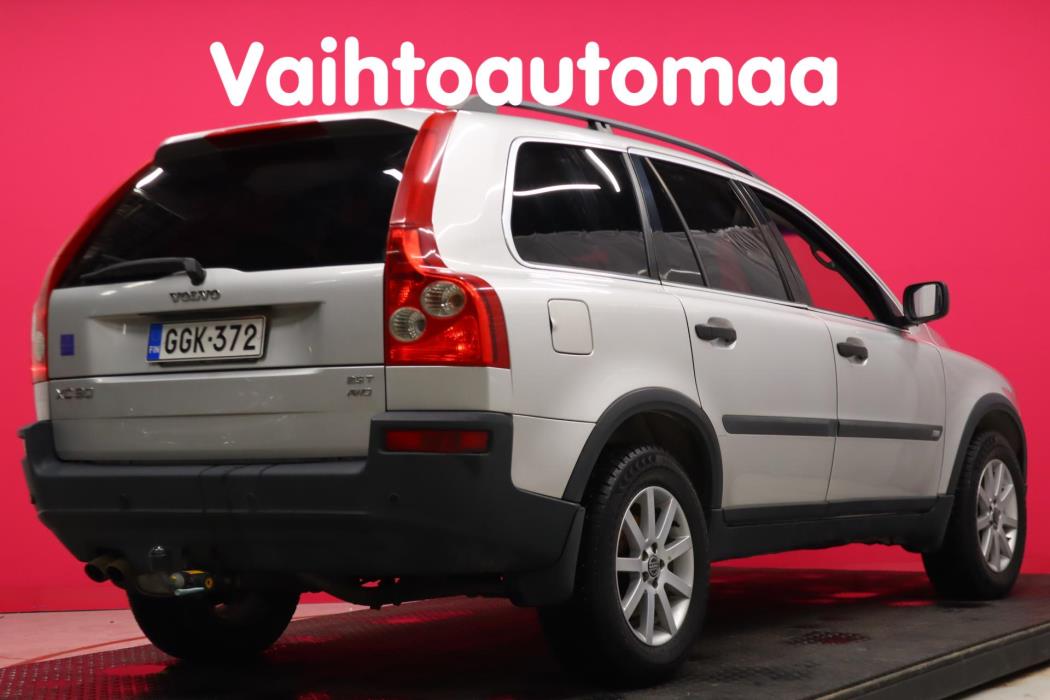 VOLVO XC90 2005