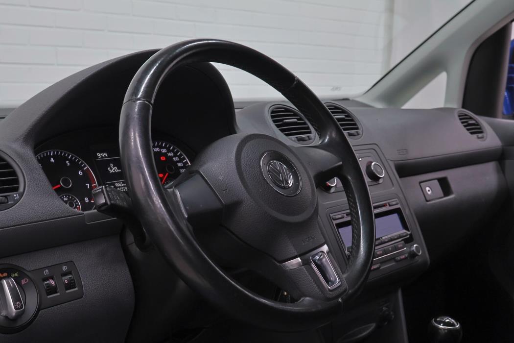 VOLKSWAGEN Caddy 2011