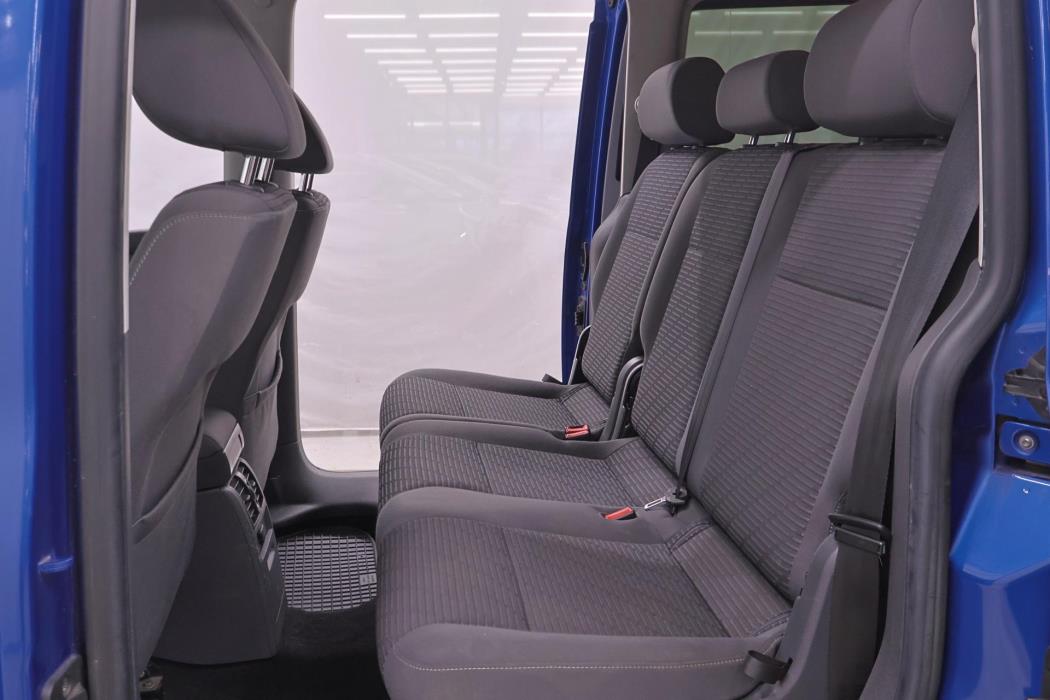 VOLKSWAGEN Caddy 2011