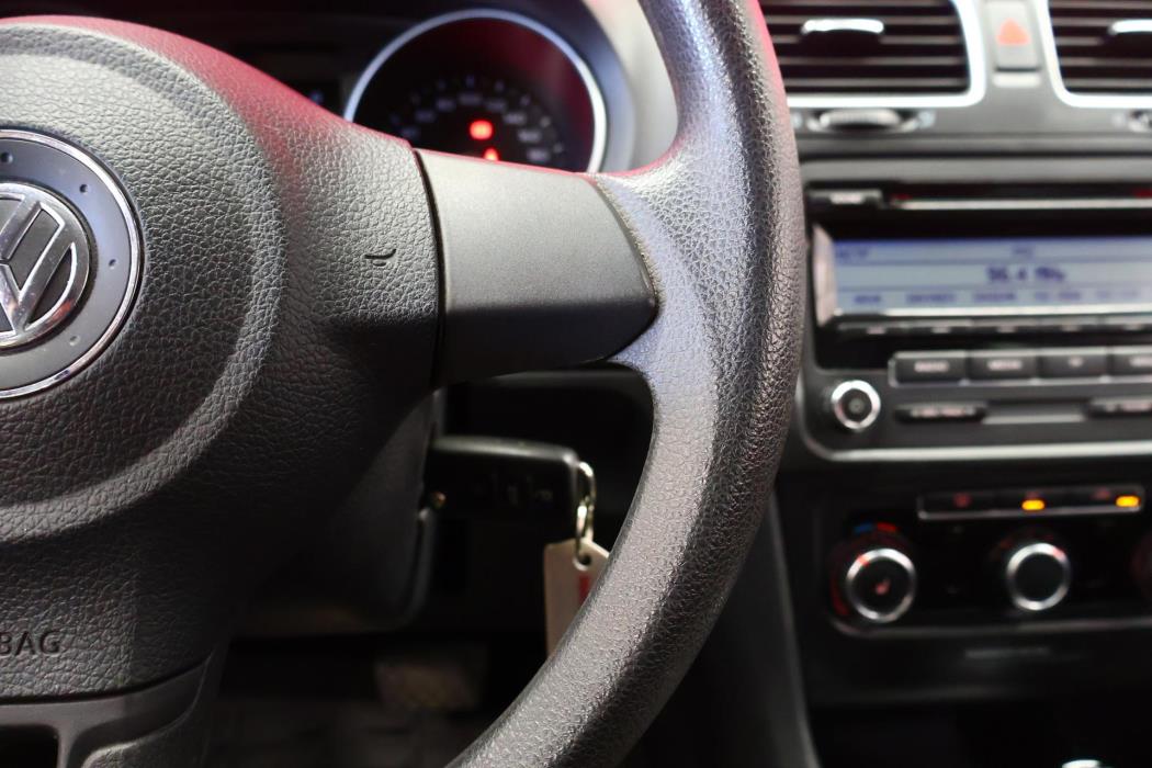 VOLKSWAGEN Golf 2011