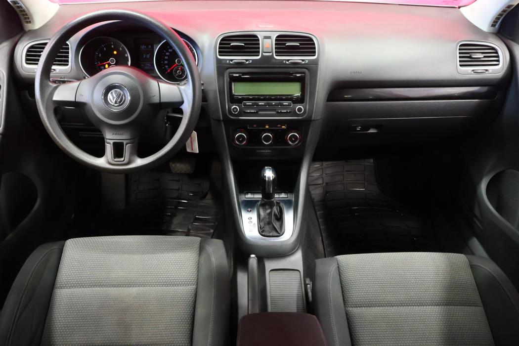 VOLKSWAGEN Golf 2011