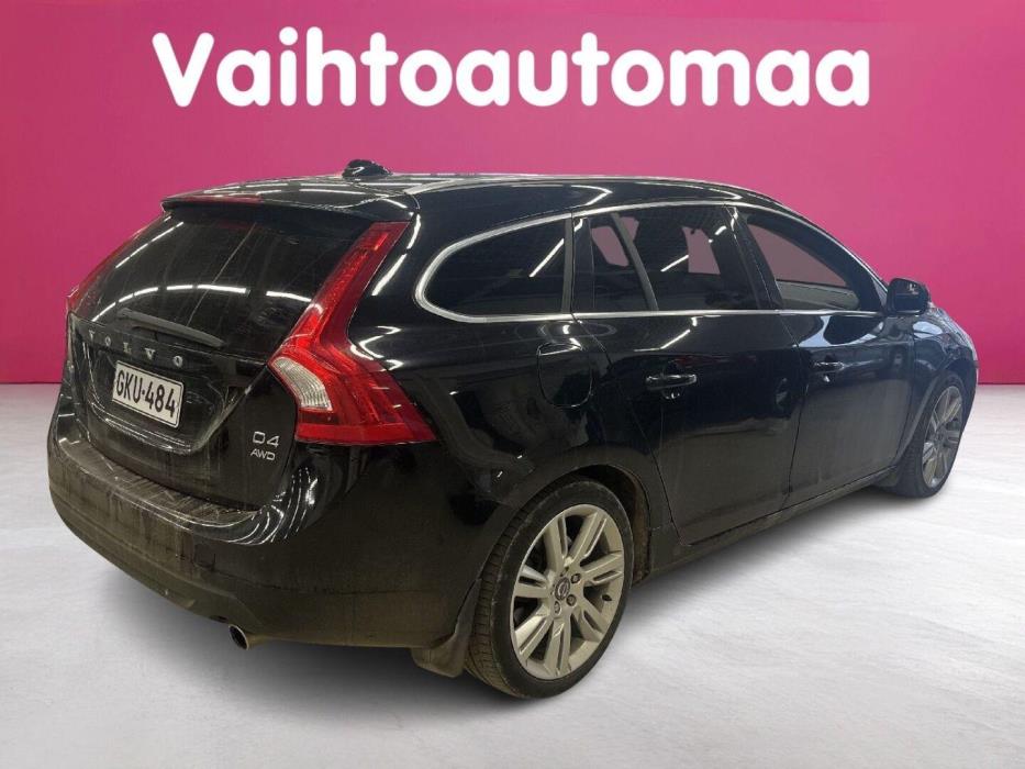 VOLVO V60 2013