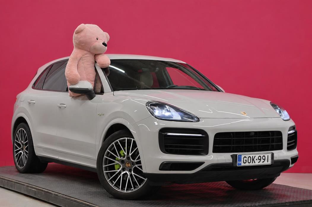 PORSCHE Cayenne 2020
