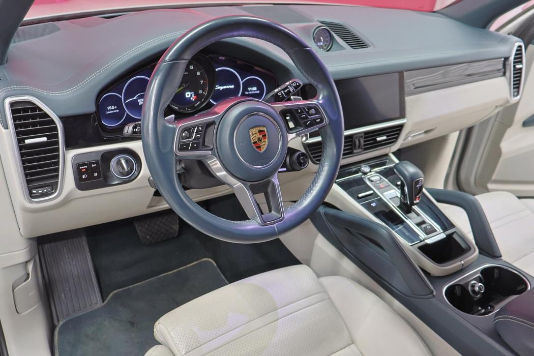 PORSCHE Cayenne 2020