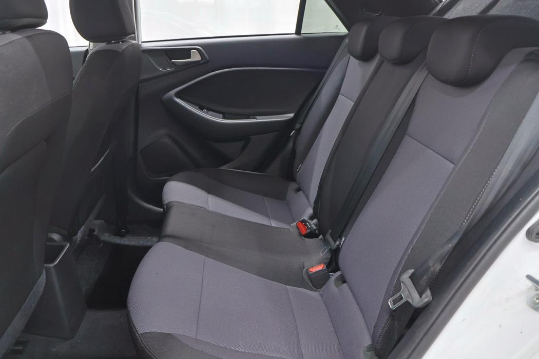 HYUNDAI i20 2020
