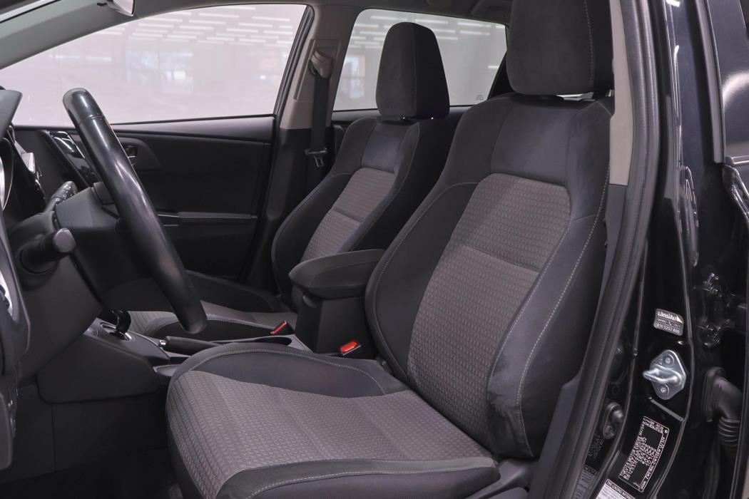 TOYOTA Auris 2018