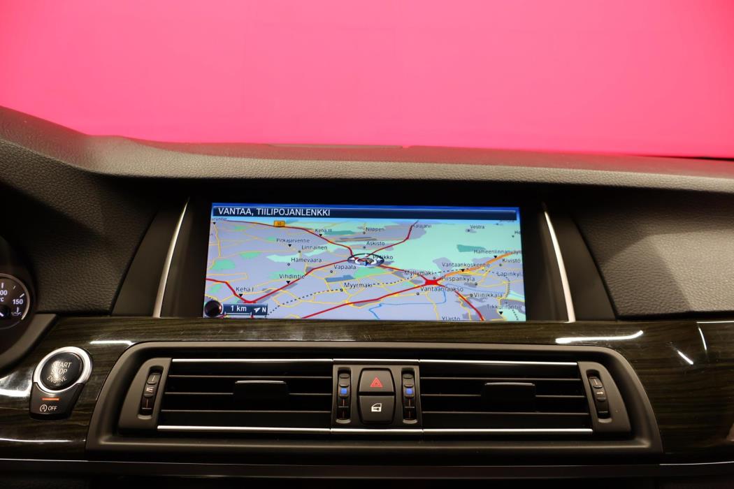BMW 520 2015