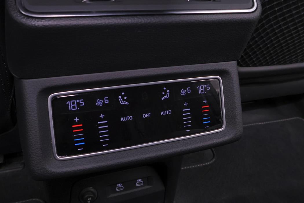 AUDI e-tron 2023
