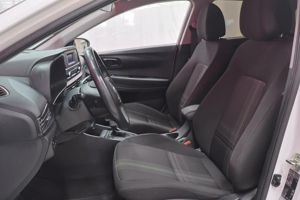 HYUNDAI i20 2021