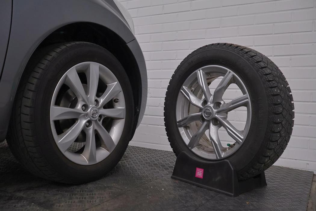NISSAN Note 2014
