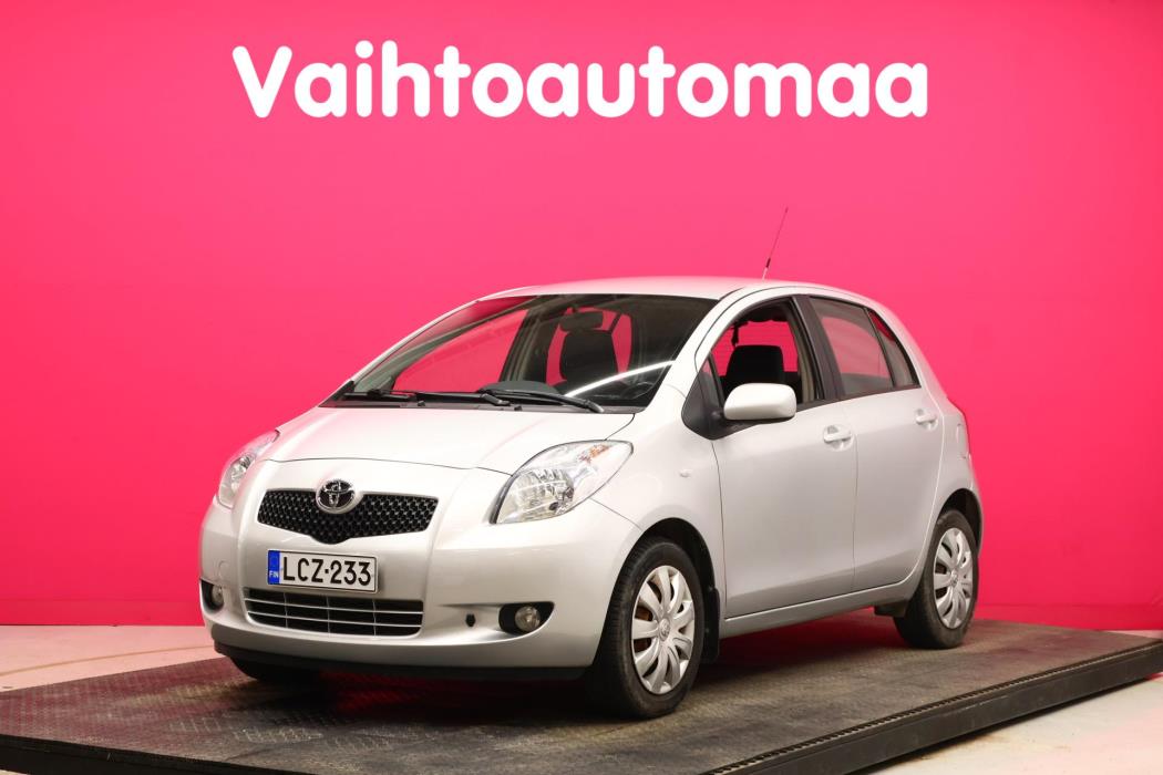 TOYOTA Yaris 2008