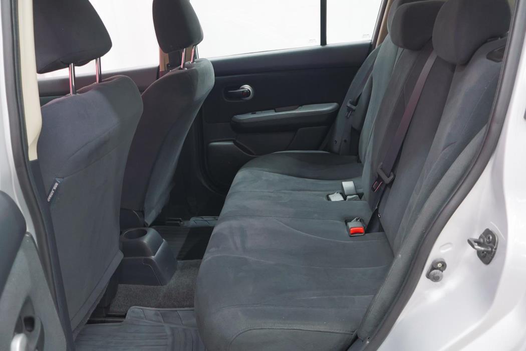 NISSAN Tiida 2008