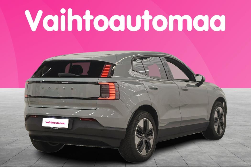 VOLVO EX30 2024
