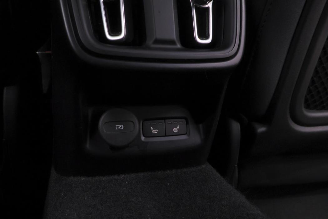 POLESTAR 2 2023