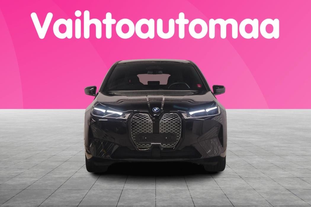 BMW iX 2023