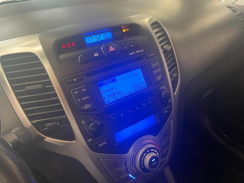 HYUNDAI ix20 2012