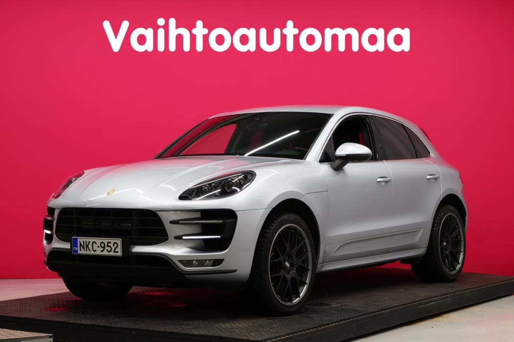 PORSCHE Macan 2016