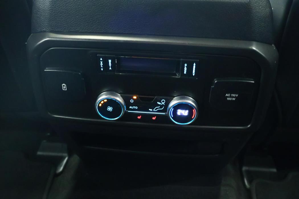 FORD Expedition 2019