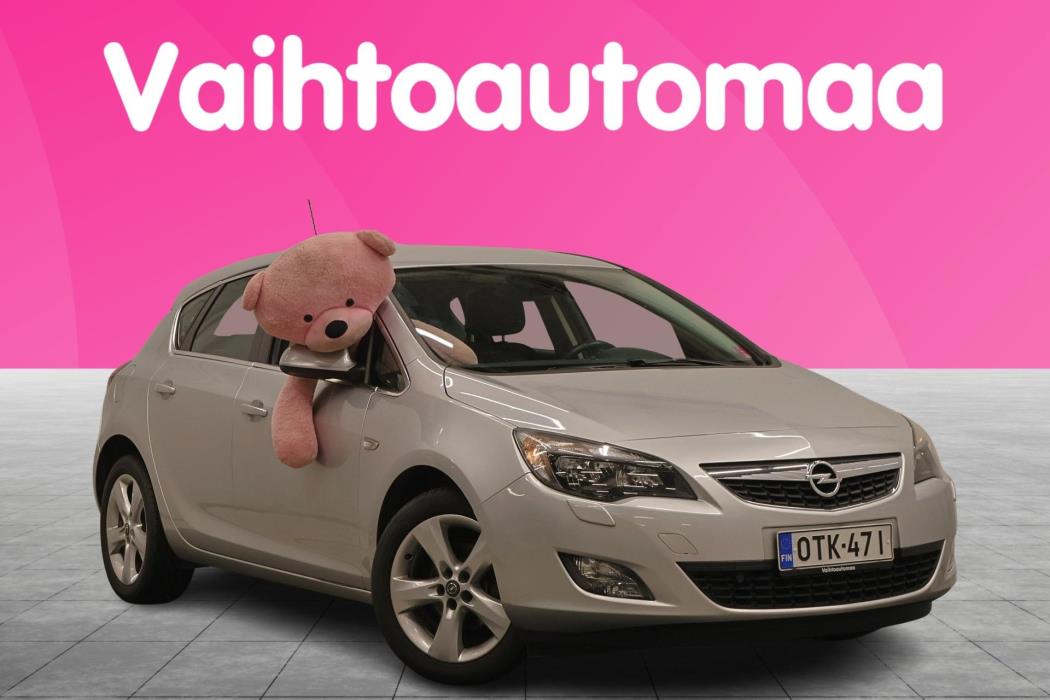 OPEL Astra 2012