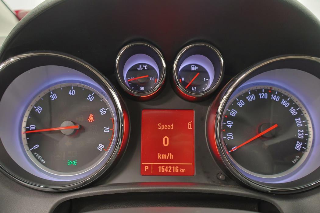 OPEL Astra 2012