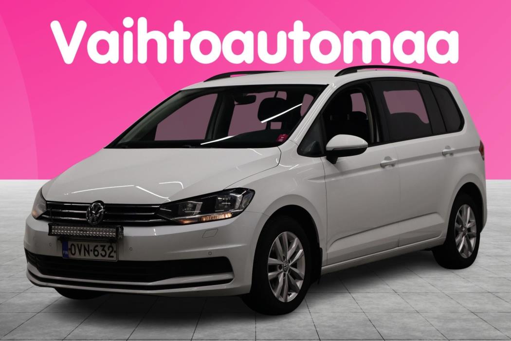 VOLKSWAGEN Touran 2017