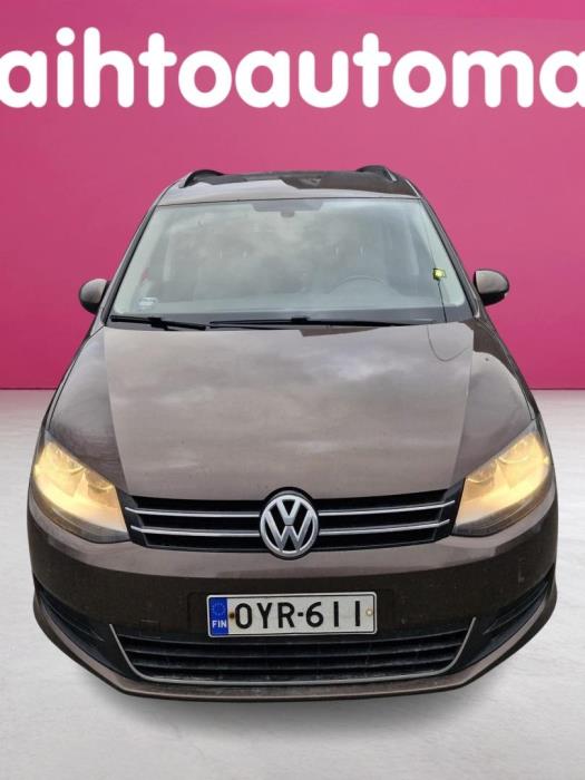 VOLKSWAGEN Sharan 2010