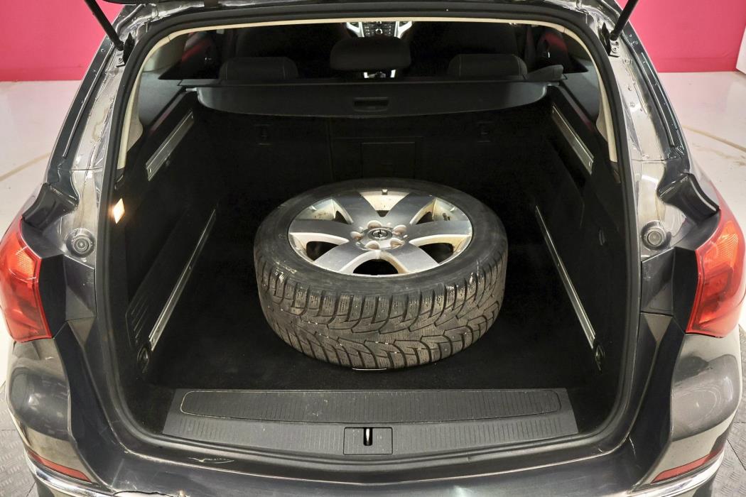 OPEL Astra 2014