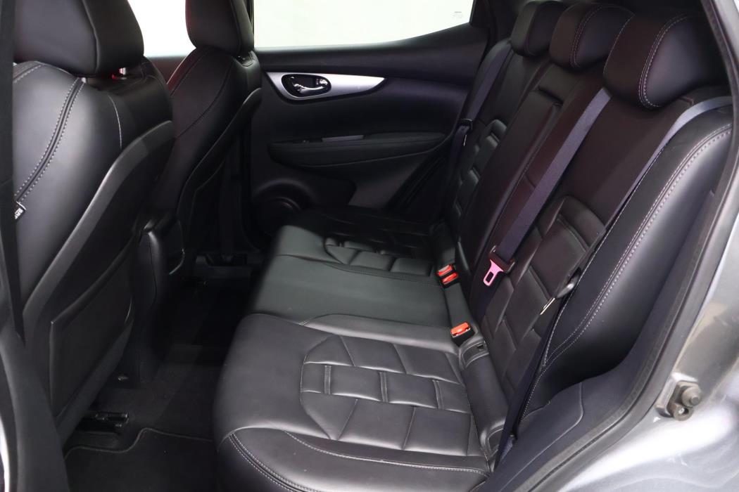 NISSAN Qashqai 2018