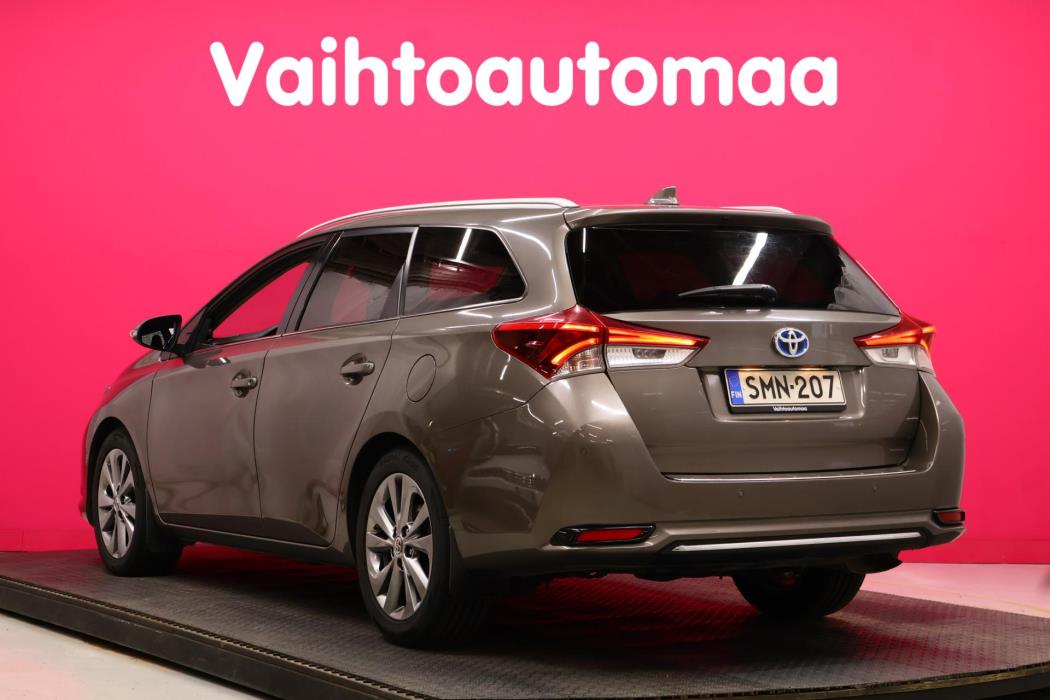 TOYOTA Auris 2018