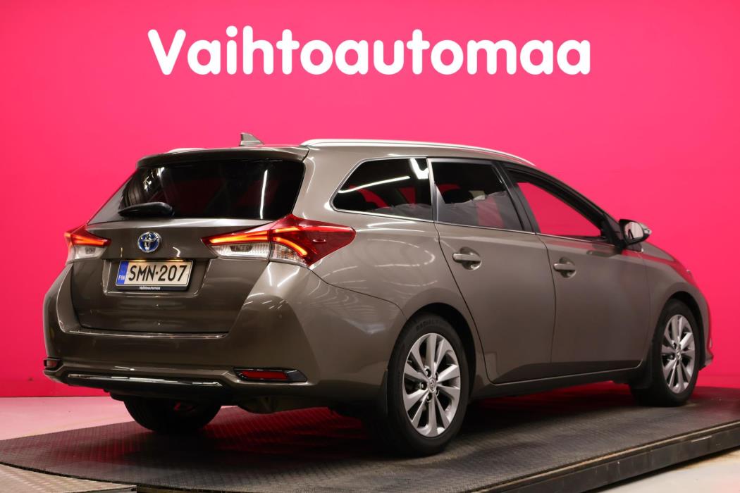 TOYOTA Auris 2018