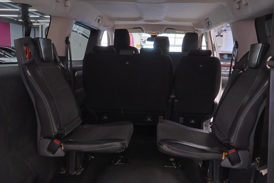 PEUGEOT Traveller 2019