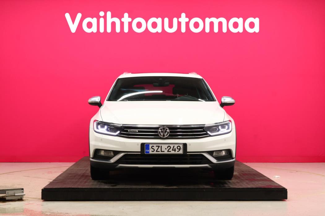 VOLKSWAGEN Passat 2017
