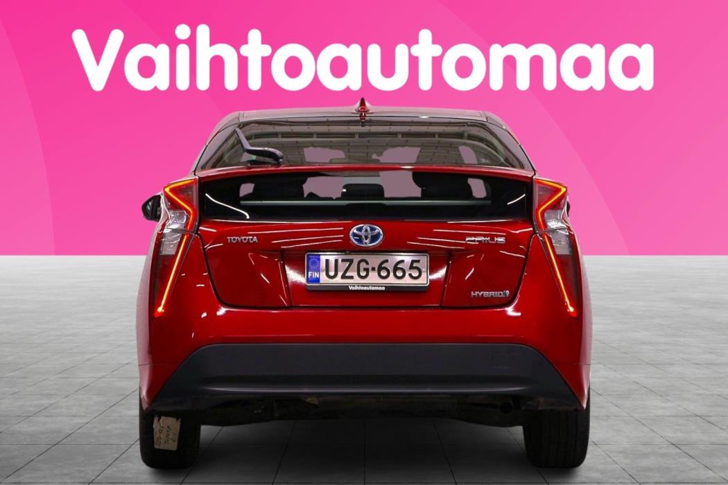 TOYOTA Prius 2016
