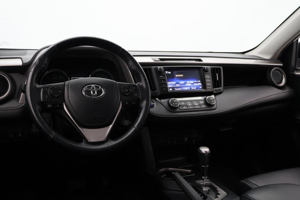 TOYOTA RAV4 2017