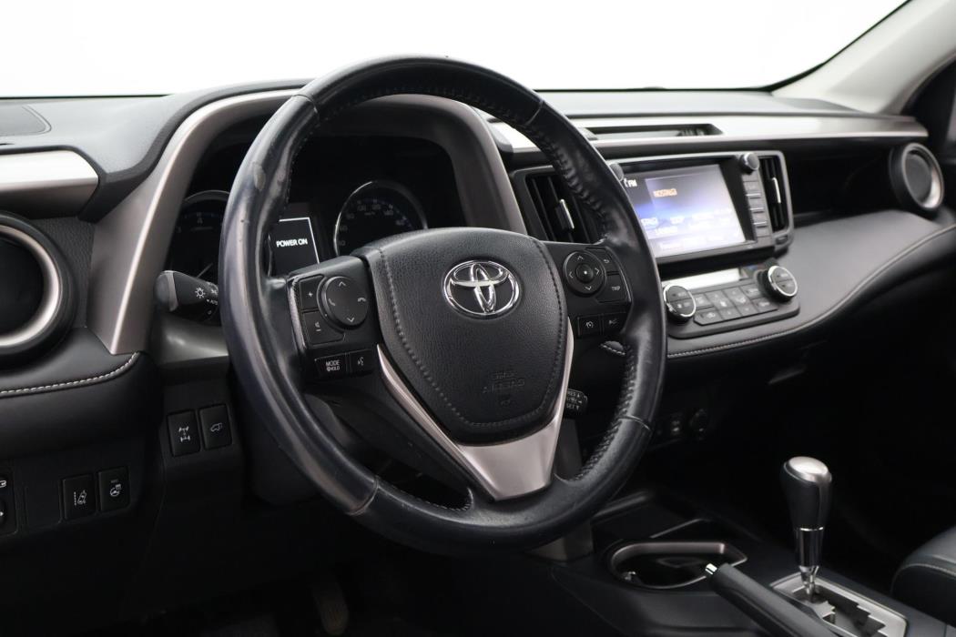 TOYOTA RAV4 2017