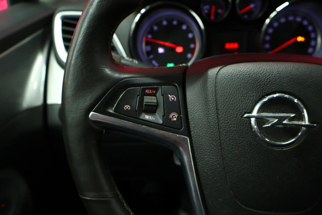 OPEL Mokka 2014