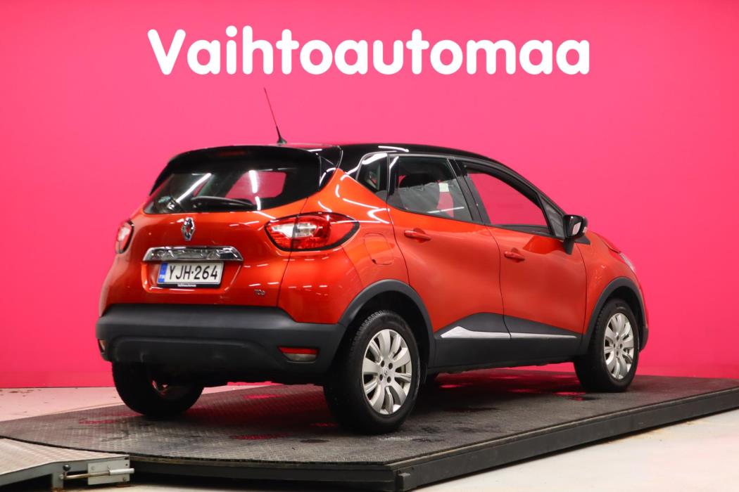 RENAULT Captur 2016