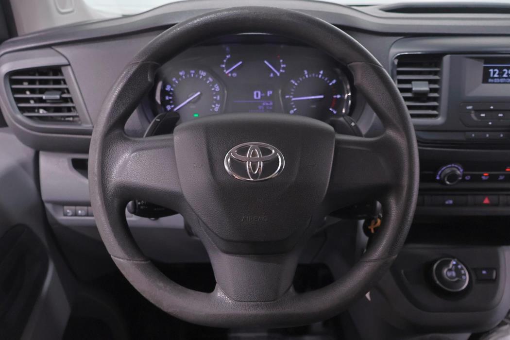 TOYOTA Proace 2020