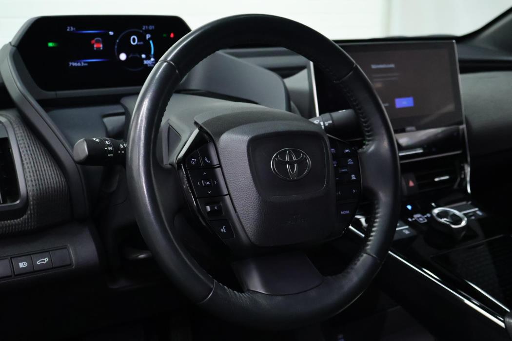 TOYOTA bZ4X 2023