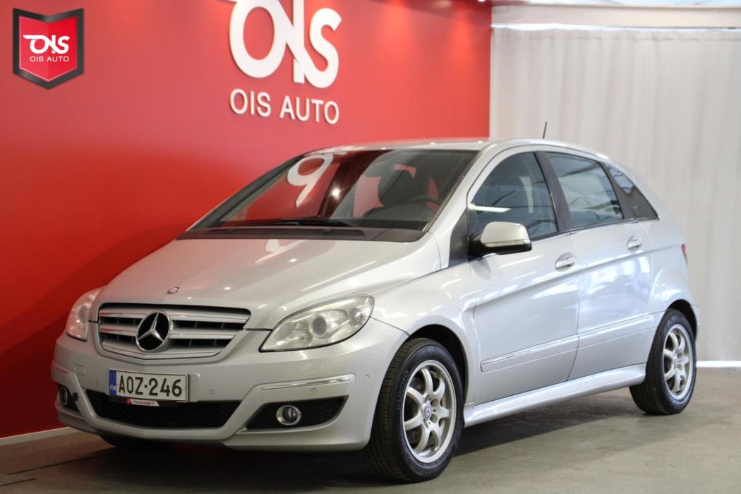 MERCEDES-BENZ B 2010