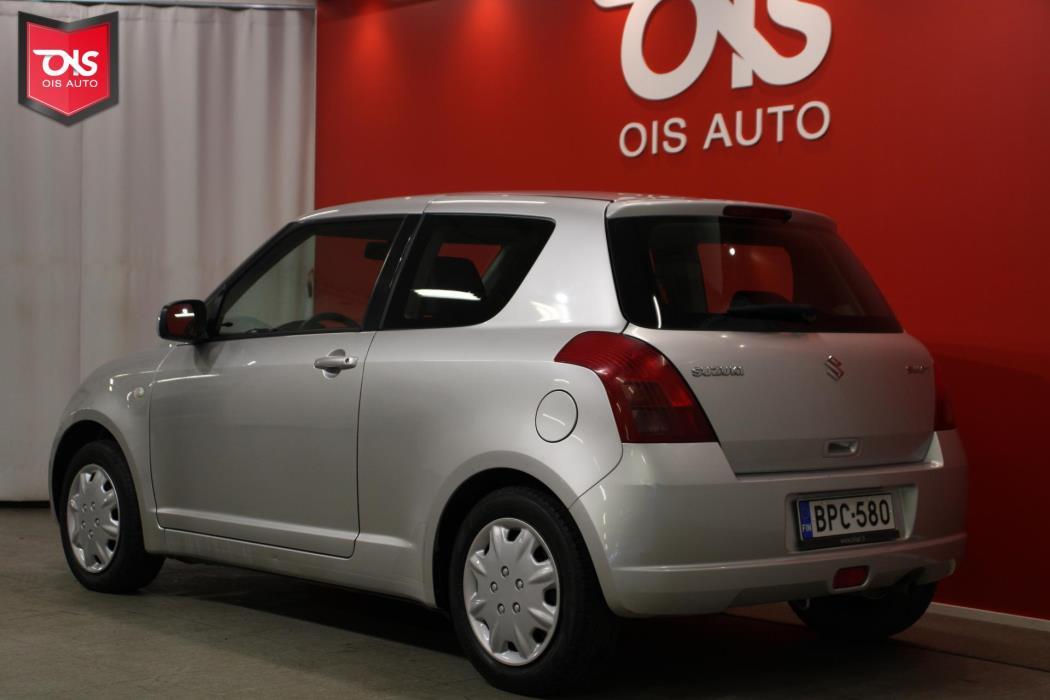 SUZUKI Swift 2005