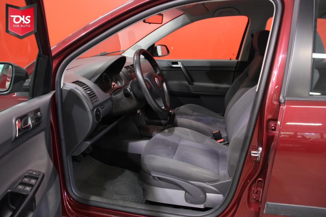 VOLKSWAGEN Polo 2008