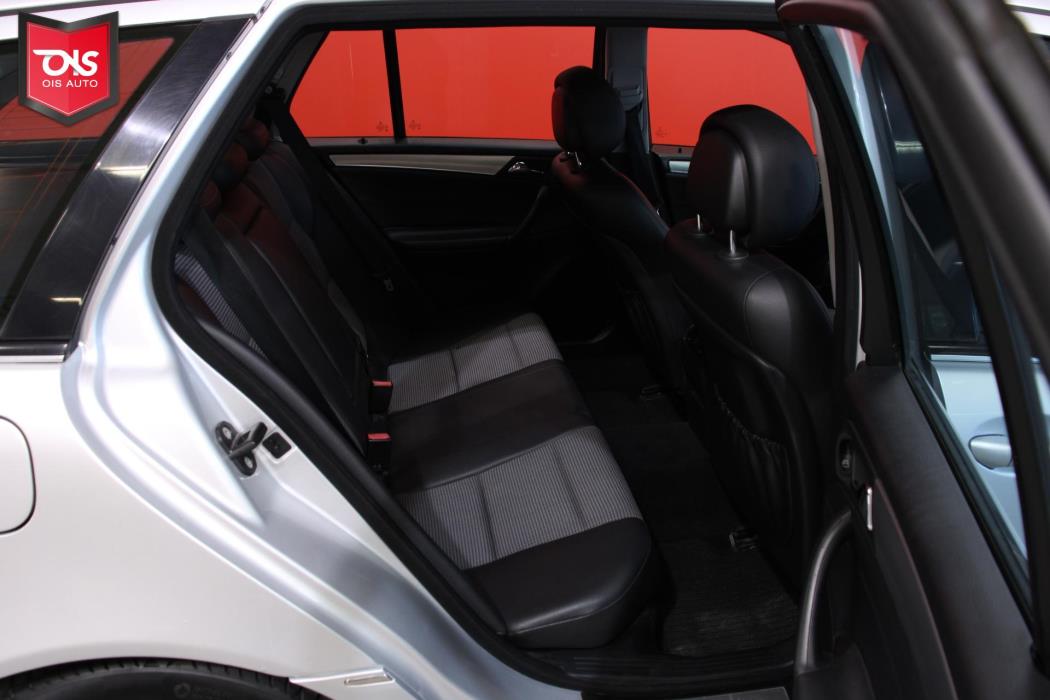 MERCEDES-BENZ C 2008